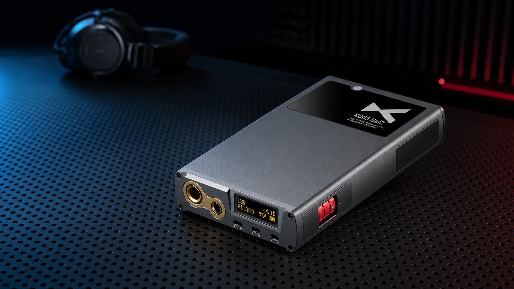 XD05 BAL2 Balanced high-power portable DAC and headphone amplifier